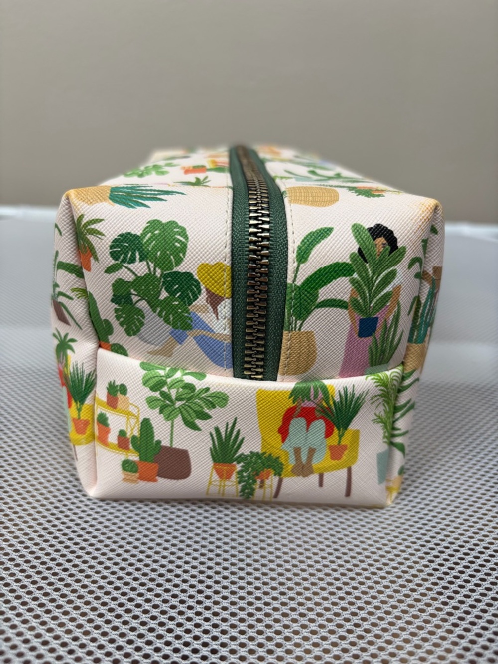 OCS Designs Crazy Plant Lady Toiletry Bag Makeup Case Large Cosmetic Pouch EUC - Picture 13 of 14